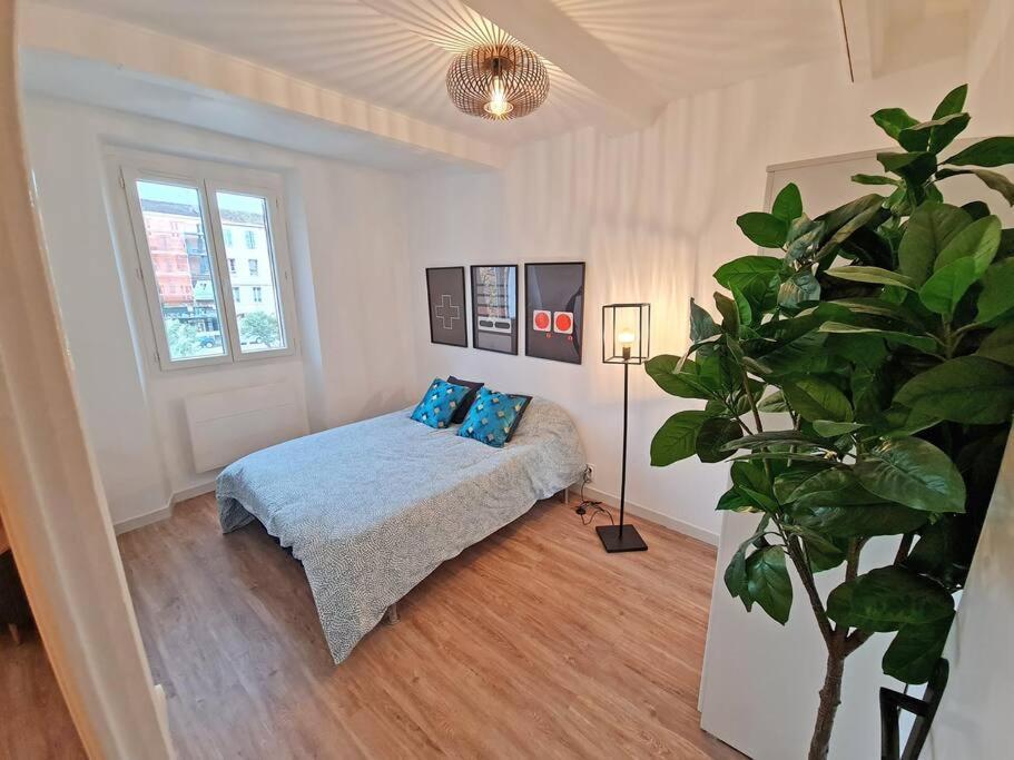 Gregbnb - T2 Design 43M2 - Toulon Est - Wifi Fibre - N2 Exteriör bild