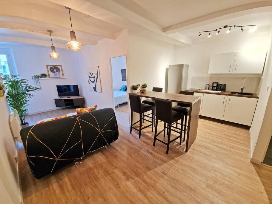 Gregbnb - T2 Design 43M2 - Toulon Est - Wifi Fibre - N2 Exteriör bild