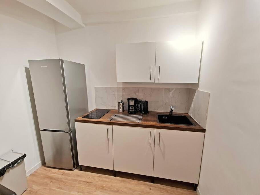 Gregbnb - T2 Design 43M2 - Toulon Est - Wifi Fibre - N2 Exteriör bild